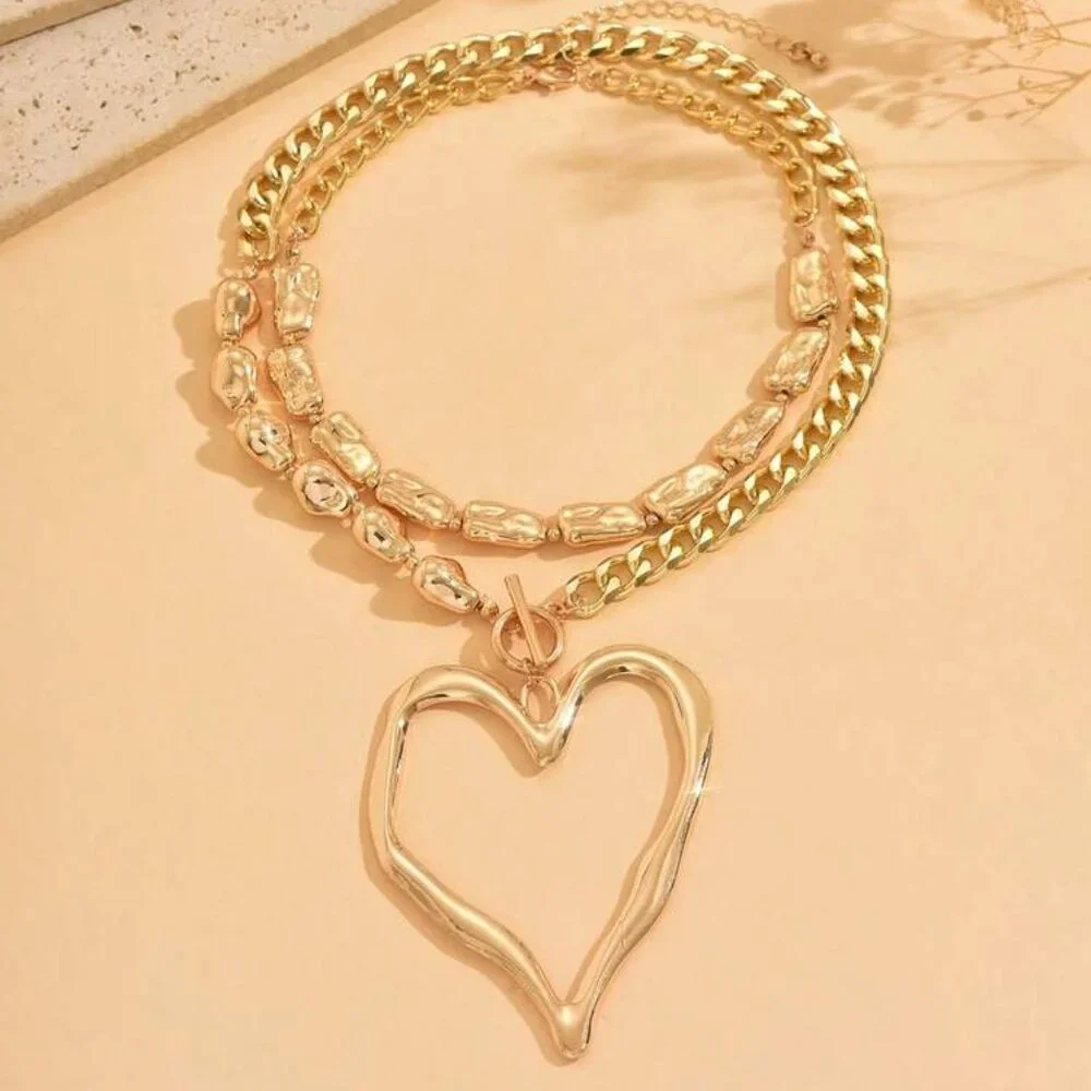Vintage Inspired large Heart 2 Piece Necklace NWT!!!!!!! - Picture 2 of 2